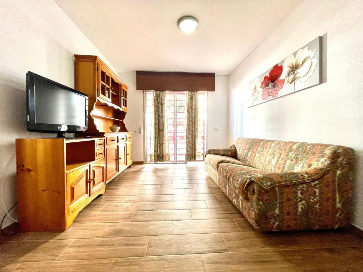 Apartamento Urb. Palmeras Del Sur Con Piscina Costa Adeje  Ngoại thất bức ảnh